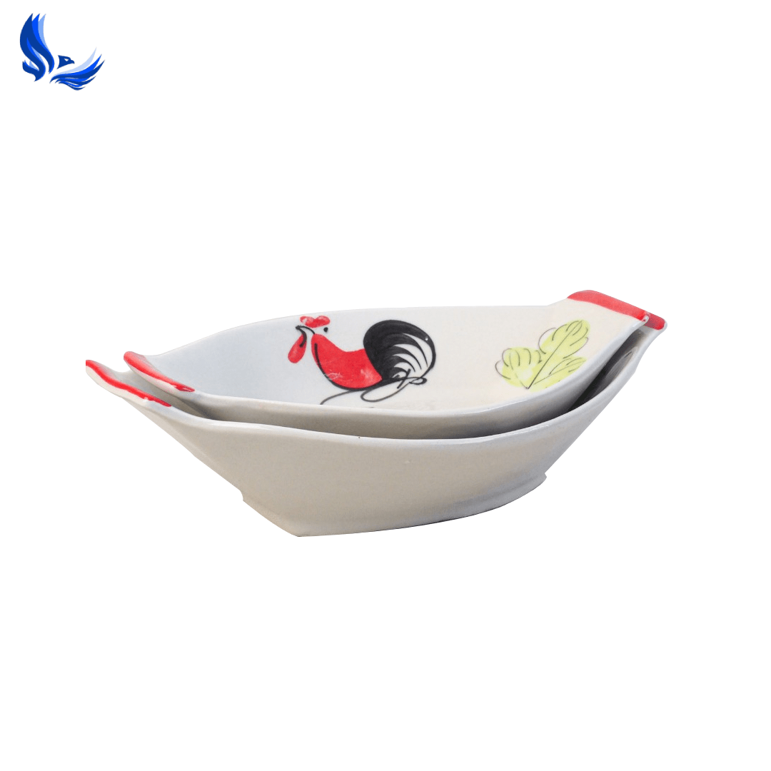 Ceramic bowl in the shape of a boat -02